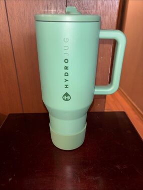 HydroJug 32 oz Sage